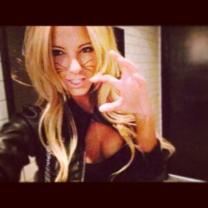 Nikki BreAnne Wells Instagram - My yearly #halloween #grrr 🎃 #trickortreating down #sunset 🐱 #kitty #cat #meow #rar #xox #muah