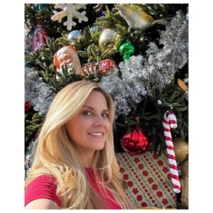 Nikki Griffin Instagram - ❤️🎢🎄🎡🐭🎠