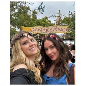 Nikki Griffin Instagram - Had the most magical time at the Renfaire on Saturday with the lovely Lady Lyndon Smith. We enjoyed the stunt performance of Aaron Bonk as he dazzled with his whips and swords. We threw axes- both of us hitting the target, but never managing to make it stick. And we danced, drank and pet llamas! Huzzah!

#renaissancefaire #renaissancepleasurefaire #huzzah