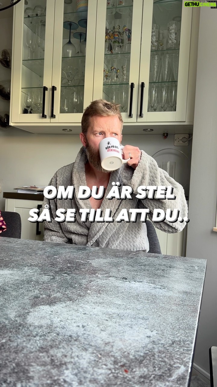 Niklas Andersson - 2.2K Likes - Godmorgon! Tagga en stel kompis som kan behöva en vänligt men väldigt tydlig påminnelse 😎 ha en fin helg på er 💪