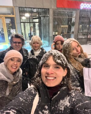 Niklas Strömstedt Instagram - God Jul på er alla underbara! #snö #julafton #tändettljus