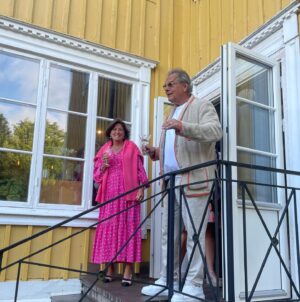 Niklas Strömstedt Instagram - Moroten & Blasten hade hippa igår. 🙏🎶🥂💥🎈