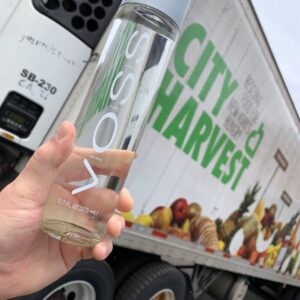 Niko Terho Instagram - Teamed up with the lovely people at Voss to donate 1,000 bottles of water to City Harvest. Thank you for everything you’re doing! Stay safe and healthy out there everyone! @vossworld @cityharvestnyc #WeAreCityHarvest #hungeractionmonth