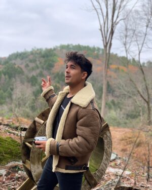 Niko Terho Instagram - “F$#king love nature”