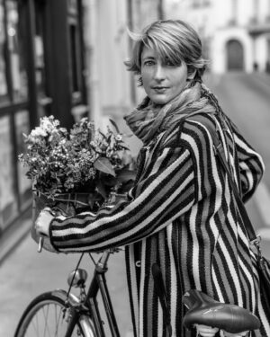 Nikos Aliagas Instagram - #8mars #womanday #journeeinternationaledesdroitsdesfemmes #internationwomensday Une journée aussi symbolique soit-elle ne suffit pas pour dire : Merci ! #instanikos