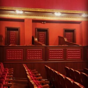 Nilay Erdönmez Instagram - Fotoğraflar dün gece Süreyya Opera’sında gerçekleşen Semiha Berksoy Opera Ödülleri gecesinden. Törenin sunuculuğunu yapmak benim için çok büyük mutluluktu. Çok teşekkür ederim!✨

@gizemarsu , @seldasahiniscen , @volkanbirand @st.bedirhan  size nasıl teşekkür ediceemi hala tam olarak bilememekteyim. ✨

Açıklaması aşağıda;) 

Styling: @gizemarsu 
Make up: @seldasahiniscen 
Hair: @volkanbirand 
@st.bedirhan 

📸 @tanyagamzee ✨
Çoooooook teşekkür ederim. Hep bir arada olalım. ✨🥲