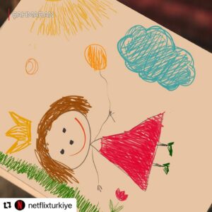 Nilay Erdönmez Instagram - “Bu kez çiçek gibi çıkacak diye heveslendiğim vesikalığım” 
:))/₺,!:!₺:₺₺:

#Repost @netflixturkiye with @use.repost
・・・
Bu kez çiçek gibi çıkacak diye heveslendiğim vesikalığım.

@netflixturkiye ❤️‍🔥🐍

#şahmaran #sahmaran #netflix #netflixturkiye
