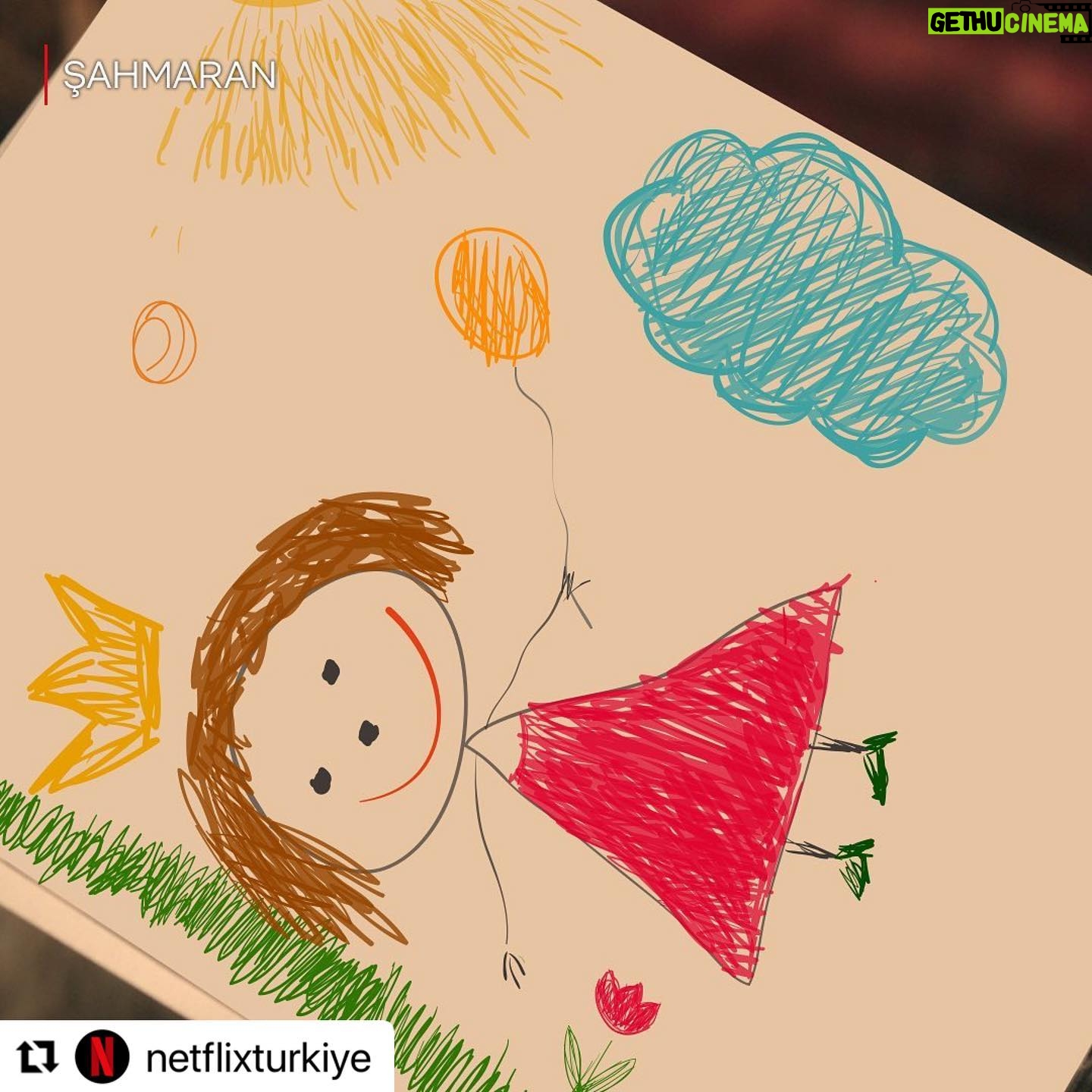 Nilay Erdönmez - 2K Likes - “Bu kez çiçek gibi çıkacak diye heveslendiğim vesikalığım”
:))/₺,!:!₺:₺₺:
#Repost @netflixturkiye with @use.repost
・・・
Bu kez çiçek gibi çıkacak diye heveslendiğim vesikalığım.
@netflixturkiye ❤️🔥🐍
#şahmaran #sahmaran #netflix #netflixturkiye