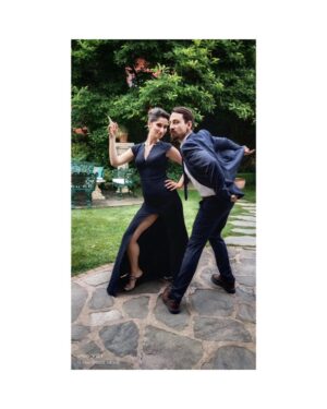Nilay Erdönmez Instagram - @gulcemalldizi ‘nin arşivi buraya sığamaz maalesef -ve de iyi ki!- , artık olduğu kadarıyla ;) 
Sizi - bizi - çok seviyorum. 🤍