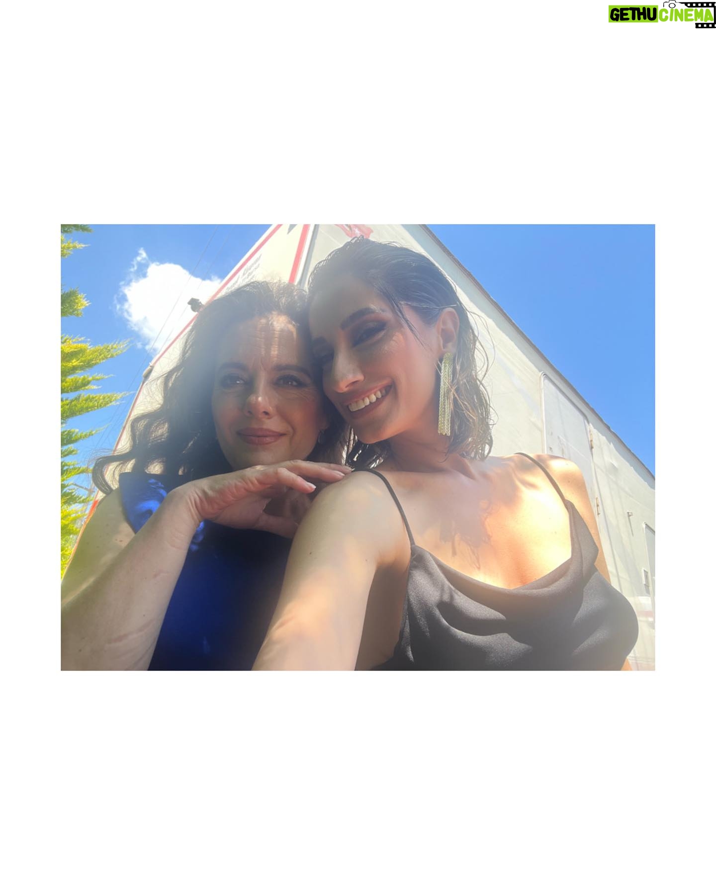 Nilay Erdönmez - 8.8K Likes - @gulcemalldizi ‘nin arşivi buraya sığamaz maalesef -ve de iyi ki!- , artık olduğu kadarıyla ;)
Sizi - bizi - çok seviyorum. 🤍