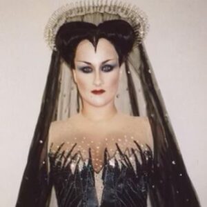 Nina West Instagram - This look was another story that my good judy Florence D’lee @florencedlee helped me concept and develop. She then worked pretty closely with the brilliant Jack Baxter @wigchapel to bring this Cersei Lannister meets @diana.damrau meets Bram Stoker’s bloody babes in a Sci Fi pearl fantasia to life. And yes, the eye piece is actually an extension of the wig. HAIR! HAIR! HAIR!

This is one of my very favorite moments I have had on the main stage at @rupaulsdragrace and to pair it with what is arguably the best Rusical EVER is pretty incredible. #holyguacamole #rosemariesbabyshower 

👗 @florencedlee
🎩 @wigchapel
💄 @callitodeh
📸  @jenniferenglert

#ninawest #nineconic #rusical #bringbackmypearls #rupaulsdragrace #allstars9 #gameofthrones