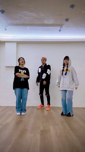 Nine Chen Instagram - 不歸路1