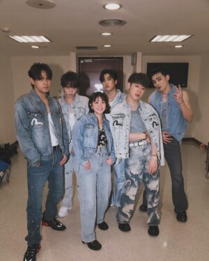 Nine Chen Instagram - 小巨蛋唱校園🙂‍↔️
#全中運