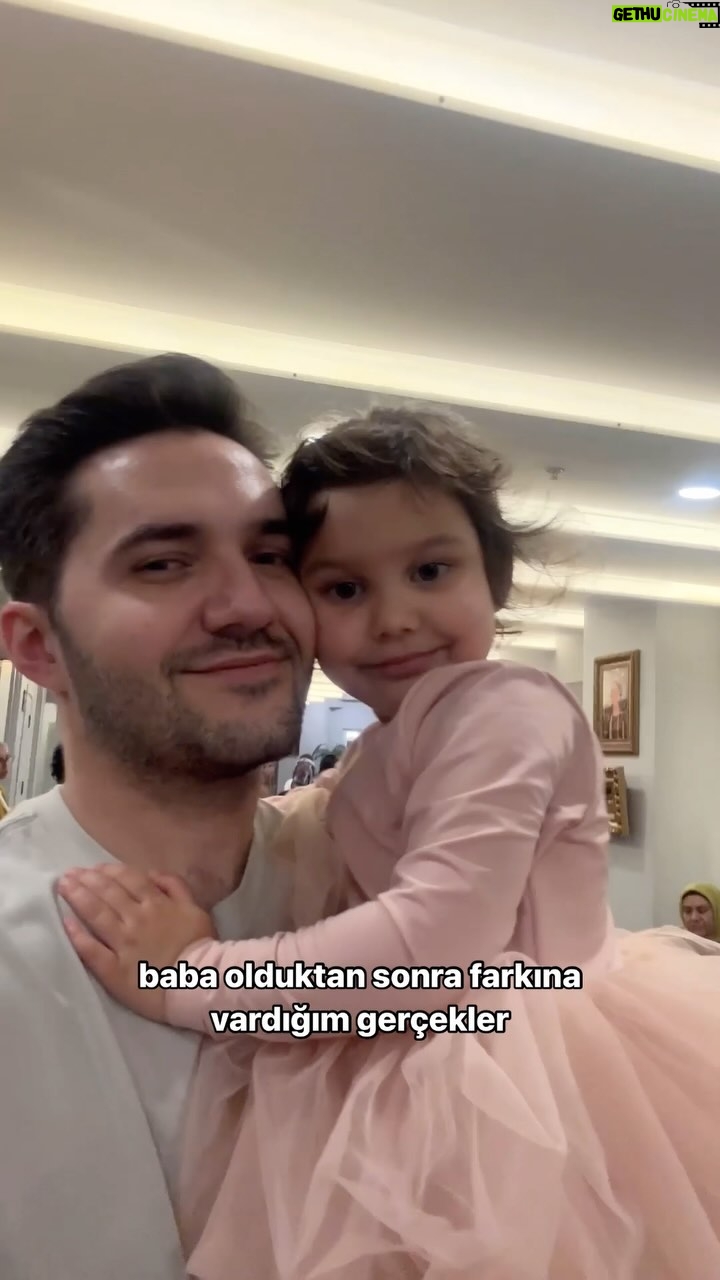 Nisan Hakan Özkan - 234.9K Likes - Çocuğum olduktan sonra anladığım bazı şeyler..