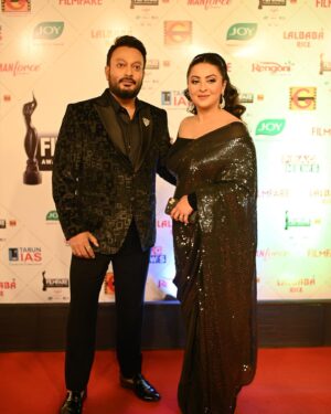 Nishita Goswami Instagram - Happy to be a part of Filmfare Awards Assamese 2024, feeling beautiful inside and out!🥰😇

Special gratitude to dear Saumen da n the entire Byatikram team for all the hard work @drsaumen @bharatiyabyatikram 👏👏👏
.
Exquisite Makeup By- @jonaliboruahmakeupartist 
.
Gorgeous Outfit By- @vasundhra_design_studio_ 
.
Photography by- @ayan_photographer_official
