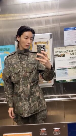 No Min-woo Instagram - 냉방병 조심 🥶