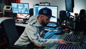 Noah "40" Shebib Instagram - State Of The Art Studios 40x4D

🎥 @jv.shots