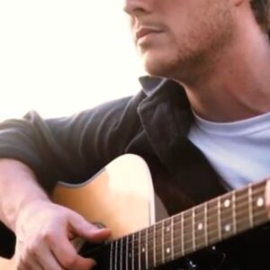 Noah Reid Instagram - Live take from a rooftop at magic hour of my second single off my upcoming album Gemini. Directed and shot by Aidan Shipley, sound recording by Kelly Steinhoff, special thanks to Andrew Jeffrey.