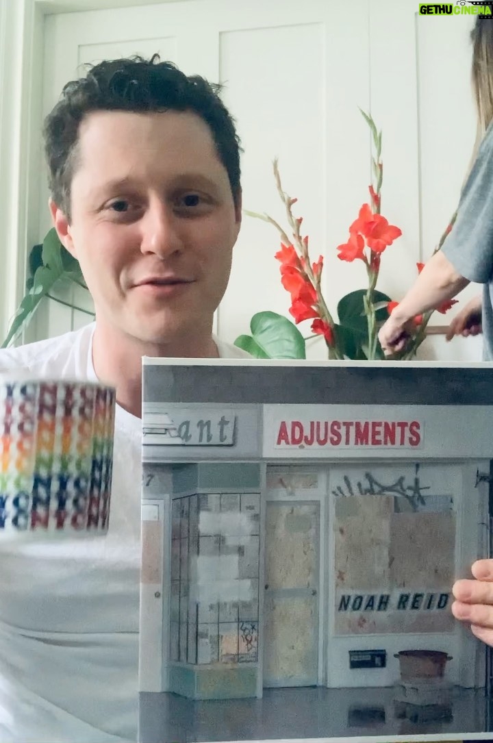 Noah Reid - 18.4K Likes - Buy my wares! Adjustments vinyl and CDs (🤷♂️) available for pre-order, and Adjustments Live digital concert film tickets on sale now! Links in stories/bio!