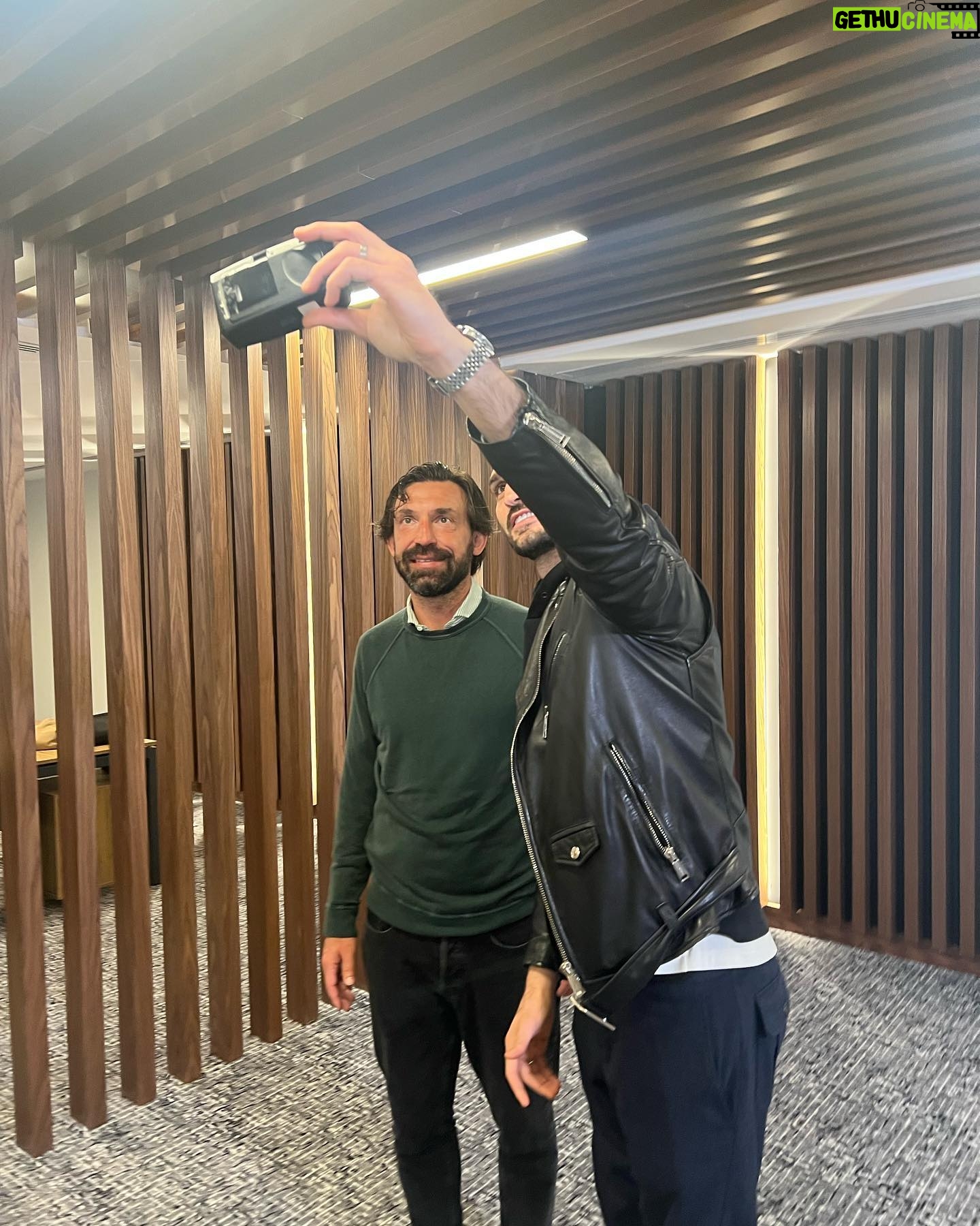 Nobel Arustamyan - 2.5K Likes - No Pirlo No Party
