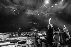 Noel Gallagher Instagram - Cheers Leeds – what a night!
📸: @m.zehetmayr