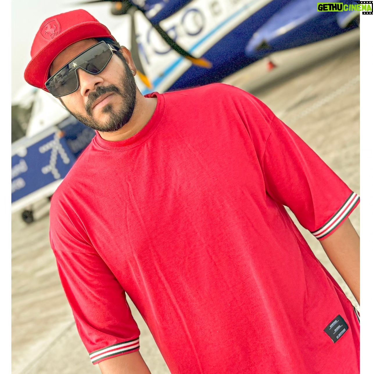 Noel Sean - 6.2K Likes - New Goals - New Destinations !