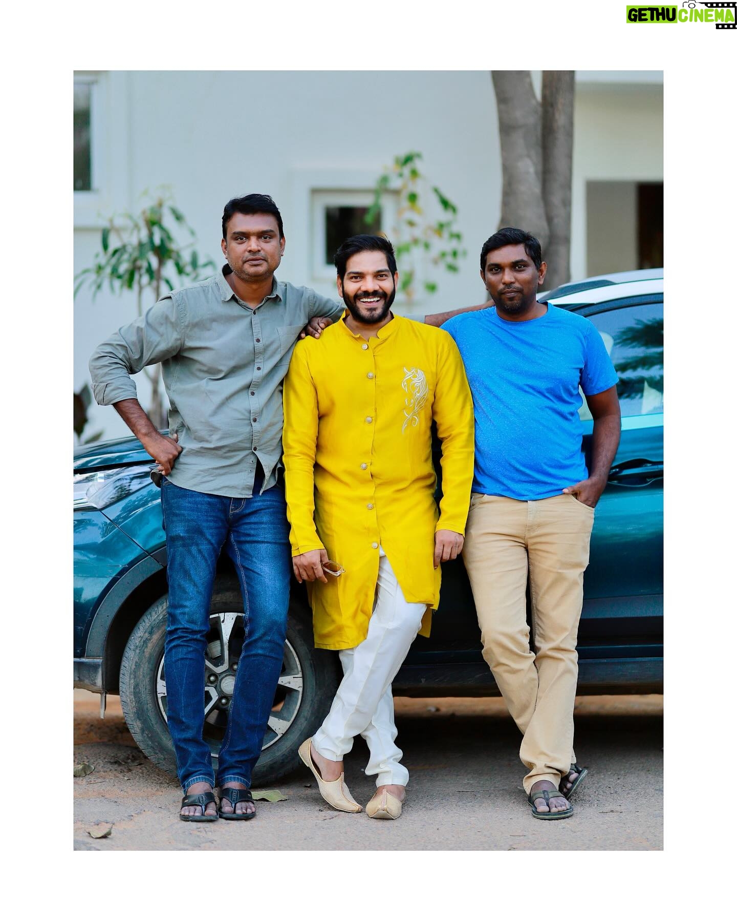 Noel Sean - 4.4K Likes - ChaadiiBuddiessss