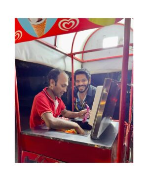 Noel Sean Instagram - Old Roads -  Old Friends !
Met My Old Friend Santosh After A Long Time & 
Had My Favourite Dryfruit Rabri Kulfi @kwalitywalls !
Such a joy to relive those days, guys who ever travels thru aramghar road, don’t forget to have one ice cream there & do support him 🫶🏻