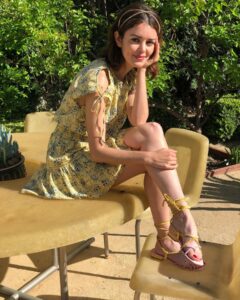 Actress Nora Zehetner HD Instagram Photos and Wallpapers April 2022