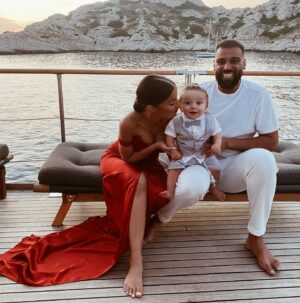 Noré Abdelali Instagram - Ce qui me donne le smile h24 ❤️