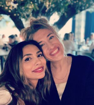 Nosheen Phoenix Instagram - Here’s to all the women who add color and warmth to my life. Thank you for supporting me, and propping me up when I felt I was going to fall. I love you all. 
#HappyInternationalWomensDay 💪🏼👩🏻

Thank you to the women who fought for our rights and freedoms and to the pioneers who are on their way to breaking down the inequalities we face today. And thank you to the men who stand by us and push us and watch us lead the way. 🩷💙🩷