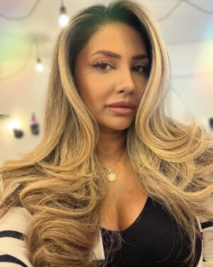 Nosheen Phoenix Instagram - Pakistani Barbie 😜💖