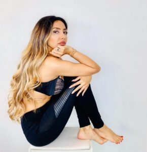 Actress Nosheen Phoenix HD Instagram Photos and Wallpapers February 2022