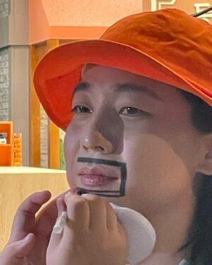 Nucksal Instagram - 아기 사진들 속 몇개없는 사진으로 추려본 2023🥹