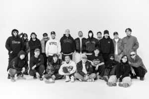 Nucksal Instagram - 안녕하세요 비스메이저 컴퍼니입니다.
2011년에 결성한 비스메이저 크루는 2014년 컴퍼니로 전환하여 9년간 레이블로 운영되었습니다.
그리고 2023년 1월, VMC는 그동안의 사업 전개와 모든 아티스트의 전속계약을 종료하고 다시 크루로 돌아갑니다.

먼저 오랜 시간 저희 비스메이저 컴퍼니의 음악과 행보를 지지하고 사랑해 주신 팬들께 깊은 감사의 말씀을 전합니다.
합정동 작은 지하 작업실에서 시작한 VMC는 지금까지 총 45장의 정규 앨범과 EP, 수많은 싱글을 제작하며 발전해 왔습니다.
그 결실이 모여 한국 힙합의 레이블 전성기 역사에 VMC의 이름을 보탤 수 있었습니다.
이 모든 성취를 가능케 했던 건 오직 여러분이 보내주신 응원과 사랑 덕분입니다.

비스메이저 크루는 앞으로도 소중한 인연을 이어갈 것이며 각자의 위치에서 변함없이 좋은 음악을 들려드릴 것입니다. 
인생의 새로운 챕터를 맞이하게 될 아티스트들과, 그동안 수고해 준 스텝들의 앞날을 응원해 주시길 바랍니다.

아직 준비된 프로젝트들이 남아있습니다. 1월 발매를 앞둔 앨범들과 2월 5일 마지막 레이블 콘서트에 관한 소식을 곧 공지할 예정입니다.
부디 VMC의 마지막 페이지를 함께 장식해 주시길 바랍니다.

2023년 계묘년 새해 복 많이 받으시길 바라며 평안과 행복, 소망하시는 일 모두 누리시길 기원합니다.
다시 한번 비스메이저 컴퍼니를 아껴주셨던 여러분께 깊은 감사를 드립니다.

Est. 2014 VISMAJOR COMPANY
