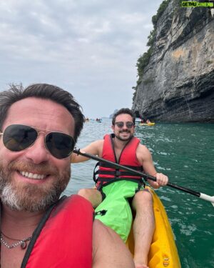 Nuno Eiró Instagram - Life lately 😉😍 @pauloavdeoliveira ❤️ #kohsamui #thailand🇹🇭