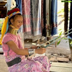 Nuno Eiró Instagram - Mae Hong Song… a região mais pobre da Tailândia … pobre só mesmo em ouro . ❤️ #maehongson #thailand🇹🇭