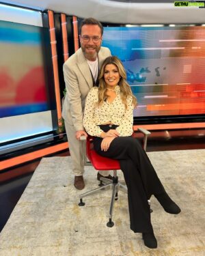 Nuno Eiró Instagram - Obrigada por estes 3 anos 🧡