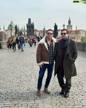 Nuno Eiró Instagram - Slow morning in Prague  #birthdayparty #friends #chequia🇨🇿