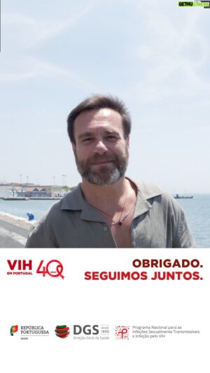 Nuno Eiró Instagram - 👉 𝟰𝟬 𝗮𝗻𝗼𝘀 𝗱𝗼 𝗽𝗿𝗶𝗺𝗲𝗶𝗿𝗼 𝗰𝗮𝘀𝗼 𝗱𝗲 𝗩𝗜𝗛 𝗲𝗺 𝗣𝗼𝗿𝘁𝘂𝗴𝗮𝗹

Sabia que hoje uma pessoa com VIH pode viver plenamente a sua vida?

Conheça a importante mensagem do apresentador @nunoeiro e faça parte da construção de um futuro sem preconceitos em relação à doença.

Obrigado. Seguimos juntos.

#DGS #Saúde #40anosVIH #VIHPortugal