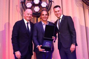 Nuno Gomes Instagram - Celebrating the 100th anniversary of the LFF