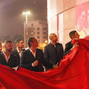 Nuno Gomes Instagram - É para mim, um enorme orgulho, ser um dos 20 escolhidos pelos Sócios, para ser um dos representantes de todos aqueles que pisaram e dignificaram o Benfica, no Novo Estádio da Luz. Obrigado a todos os Benfiquistas!