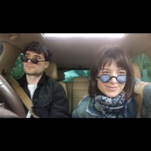 Nur Erkul Instagram - Güya ciddi olacaktık 😅🙆‍♀️ ama şarkı eğlenceli çıktı🥳