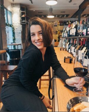 Nuria Herrero Instagram - 2023✨  I’m ready for you! 

¡Muy feliz año para todos! ♥️