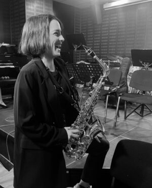Nuria Herrero Instagram - BigBand Malasaña 🎷