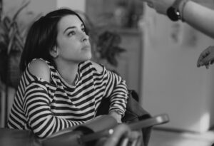 Nuria Herrero Instagram - ⭐️⭐️⭐️⭐️

@thegoodmoodproductions 
@rtve 
@velocasting 

📸 @lauraperis_foto