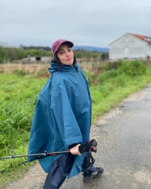 Nuria Herrero Instagram - O camiño de Santiago 🥾☔️