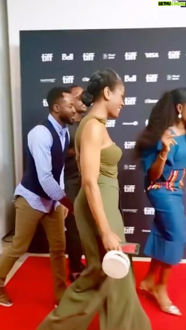 O.C. Ukeje - 3K Likes - Kindred spirit (and some razzos like @adesuaetomi ) all over the place…
Gangs of Lagos is a thing indeed.
Standout folk like @jadeosiberu ,@lalaakindoju at the helm.
Dates on @primevideonaija soon!