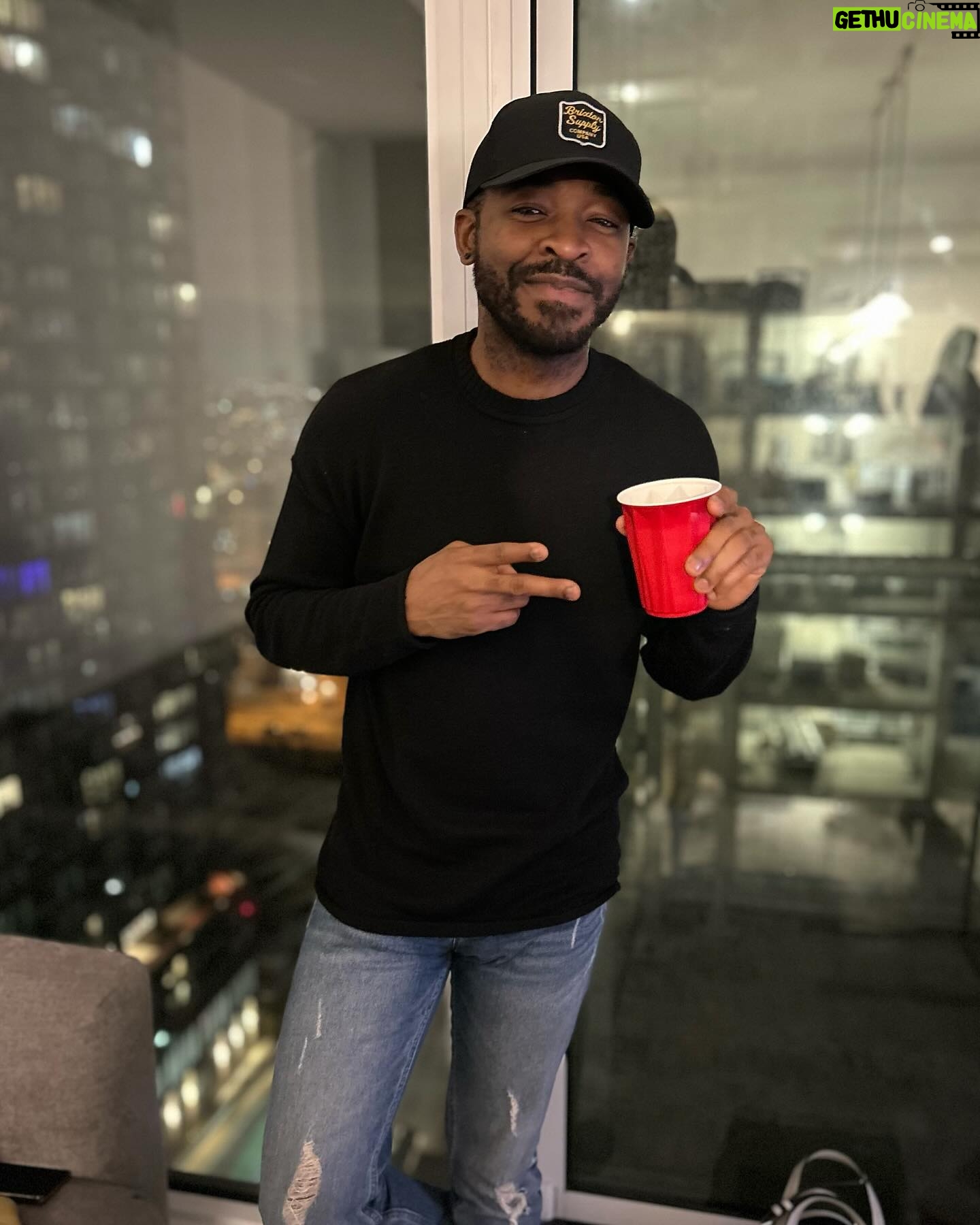 O.C. Ukeje - 2K Likes - Weekend was weekend-ing!
With the fam!
Many more years @amblerolivia