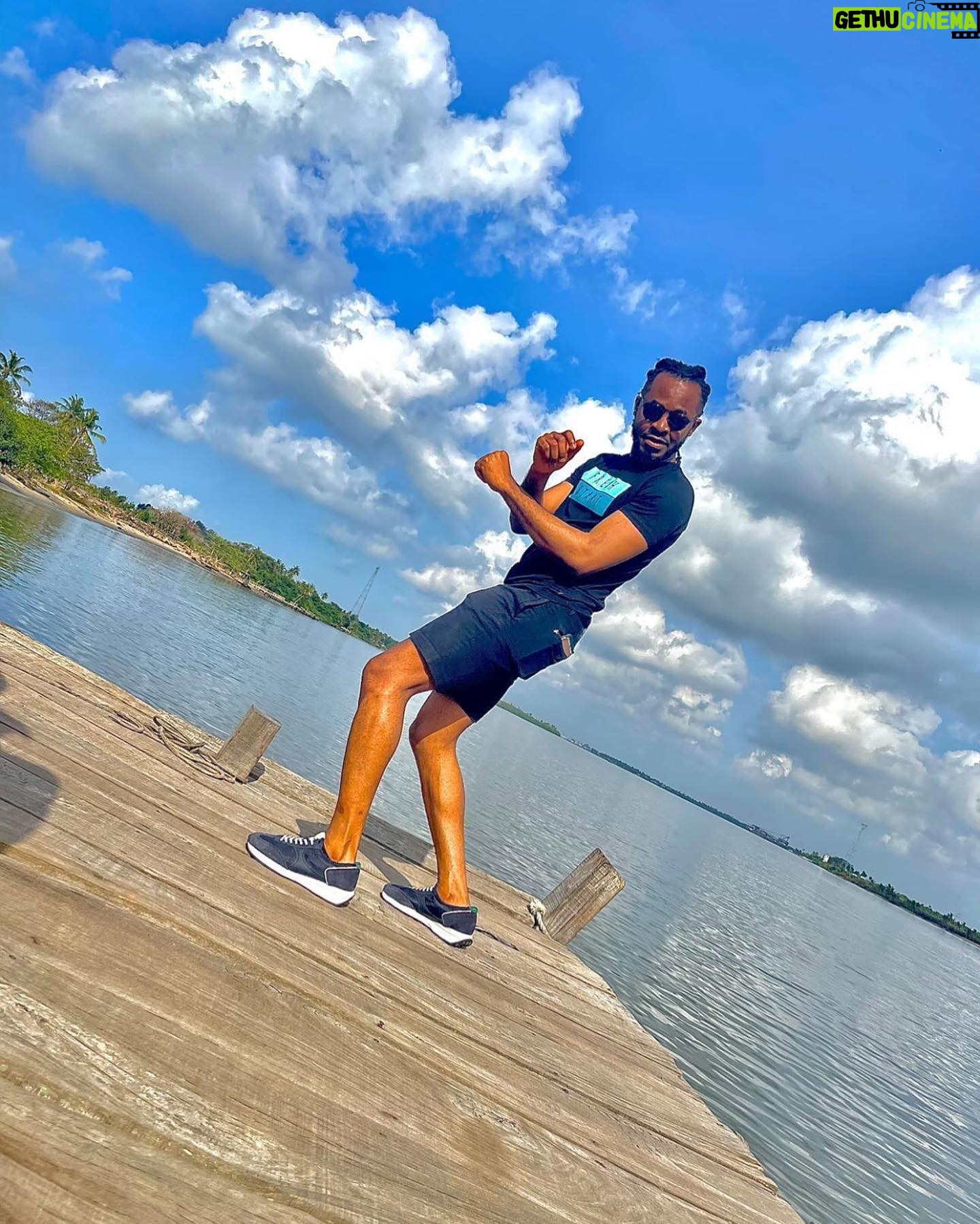O.C. Ukeje - 1.7K Likes - Sunshine & Skin…
And everything in between…😌
📷 @ms.ibok for the magic!